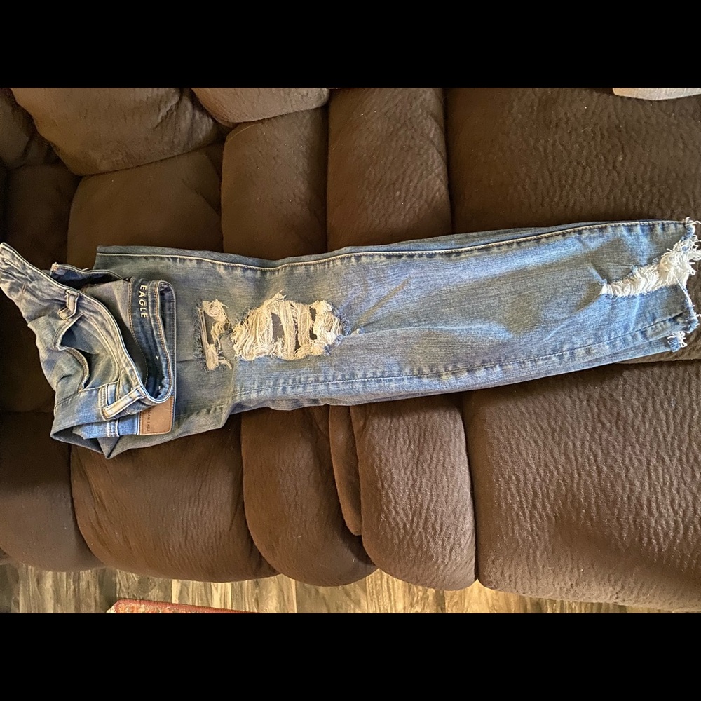 American Eagle distressed skinny jeans